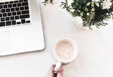 乐鱼体育下载网站-赛后采访Croco：开了团还能活下来的才是好打野