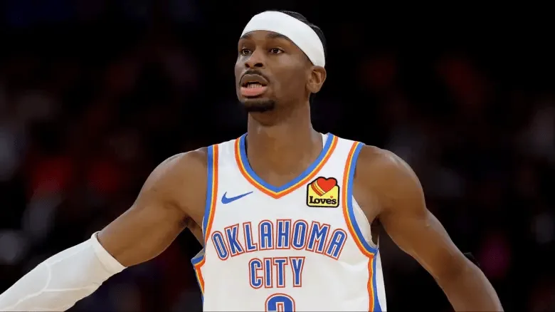 乐鱼体育官方下载-亚历山大半场7投6中，三分2中2得到15分2篮板8助攻1抢断